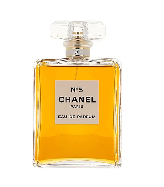 Dlaczego Chanel No.5 to ikona perfum