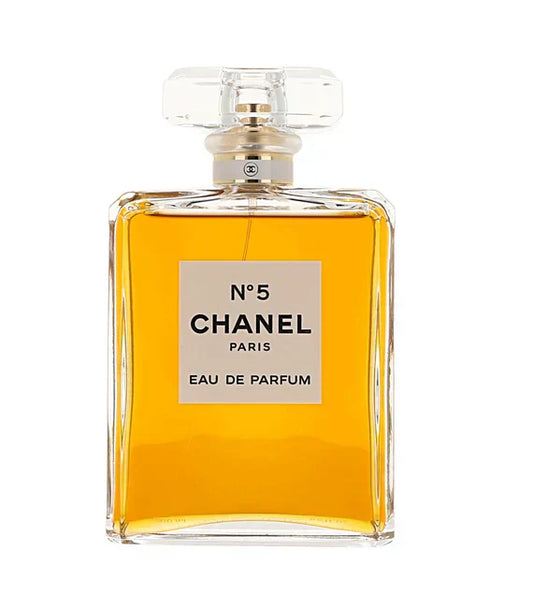 Dlaczego Chanel No.5 to ikona perfum